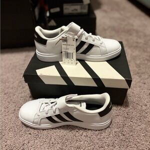 Adidas Grand Court 2.0 White and Black Shoes